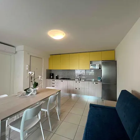 Apartment In Lignano 21701 *