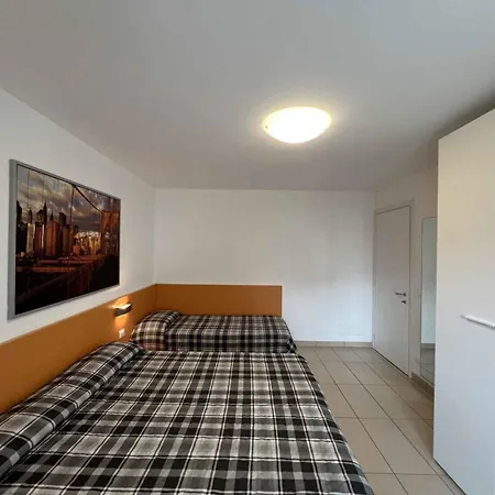 Apartment In Lignano 21701