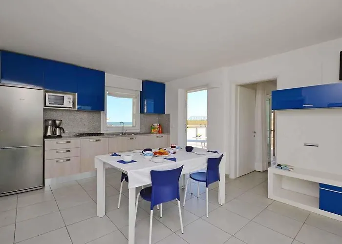 Apartment In Lignano 21701 *